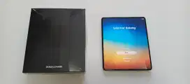 Samsung Galaxy Z Fold5 Phantom Black 12GB/1TB (Bekas)