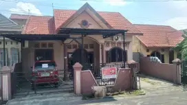 DISEWAKAN RUMAH LINGKUNGAN NYAMAN