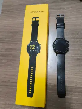 Jam tangan | smartwatch merek Realme Watch S