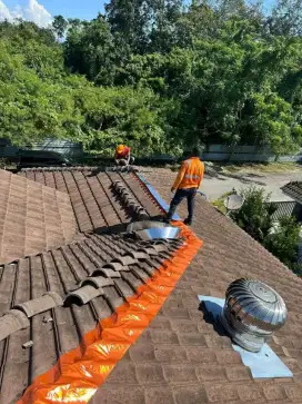Jasa perbaikan atap bocor tukang bangunan perbaikan atap