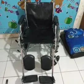 Kursi roda second slonjor