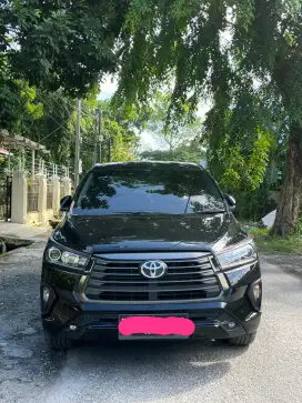Innova 2.4 V MT 2022 ( Diesel )
