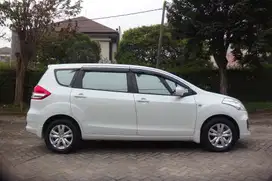 Ertiga 2016 tipe GL Matik Putih 1.4cc#TDP 30JT##Suzuki#Surabaya