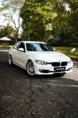 BMW F30 320i 2014 LUXURY