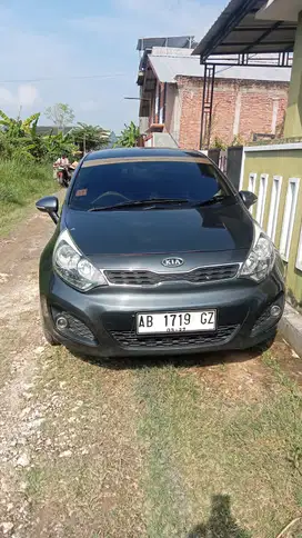 Kia Rio 2012 Bensin