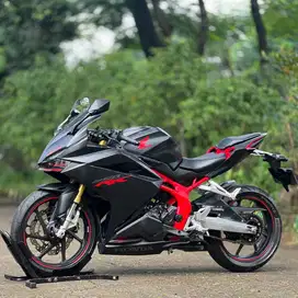 HONDA CBR250RR NON ABS BLACK 2020 KM 11K PAJAK PANJANG NO MINUS
