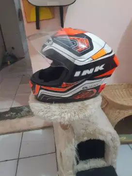 Helm ink cl max ukuran M