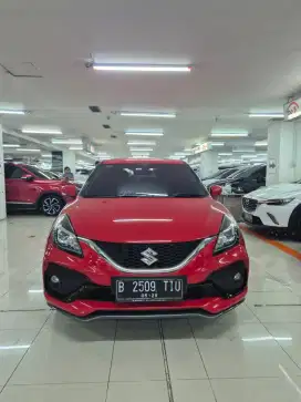 Suzuki baleno hatchback 2020 matik merah pribadi apik