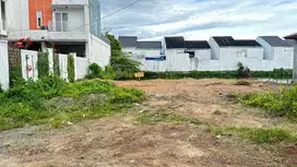 Dijual sebidang tanah di Pango Deah
