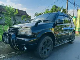Suzuki Escudo metic th 2003 istiimewa