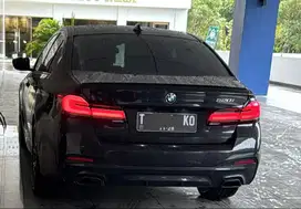 BMW 520i Black Like New