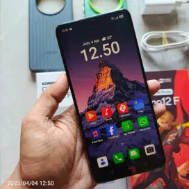 OPPO RENO 12F 8/256 GB LIKE NEW