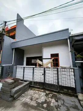 DIJUAL / DISEWAKAN RUMAH 4 KAMAR TIDUR SIAP HUNI BARU RENOV