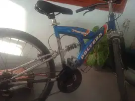 Sepeda POLYGON tango 26