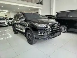 Fortuner VRZ 2.8 GR Sport 4x2 A/T 2022 km16rb