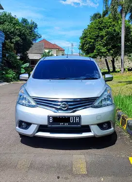 Nissan Grand Livina SV 2016 AT Istimewa