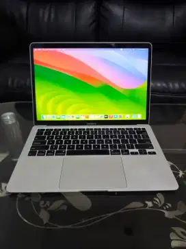 MacBook Air 2020 Intel Core i3 RAM 8GB / SSD 256GB