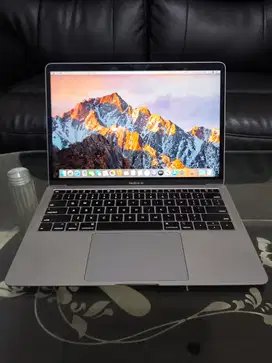 MacBook Air 2018 Intel Core i5 RAM 8/256GB
