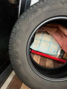 Ban Toyo 245/65/R17