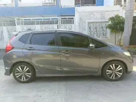 KM 46RB HONDA JAZZ 2015 RS CVT 1.5 PEMAKAIAN PRIBADI