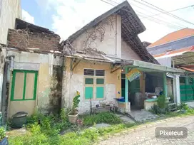 Dijual Rumah Hitung Tanah Granting Baru 1,5 Lantai Row Jalan 2 Mobil