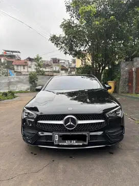 Mercedes-Benz CLA200 2023 Bensin