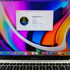 Macbook Air M1 Ram 8 Ssd 256 layar 13 inch lengkap full set Silver