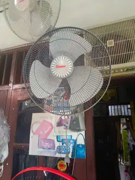 Di jual kipas angin dinding Cosmos barang normal