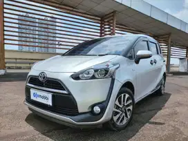 [OLXMOBBI] Low Angs Toyota Sienta 1.5 V Bensin-AT 2016 KIS