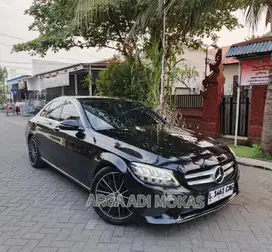 MERCEDES BENZ C200 EQ BOOST MATIC 1.5 ISTIMEWA KM 45 RIBU