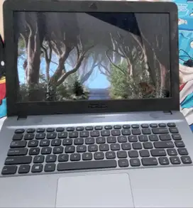 Laptop ASUS X4418A AMD A4-9125 RAM 4GB Windows 10 + Keyboard Cadangan