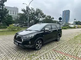 Kijang Innova venturer 2021 2.0 venturer Q captain seat bensin A/T