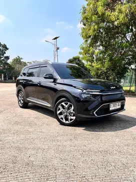 Kia Carens 6 Seater 1500cc