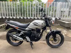 Scorpio z 2005 plat L