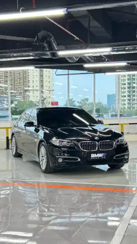 BMW 528i LCI Luxury 2016