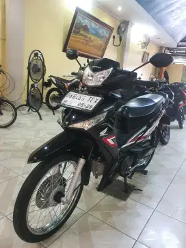 New Supra X 125 F1 SW 2024 Mentah Habis-Odomtr 6.000 KM-plaza motor
