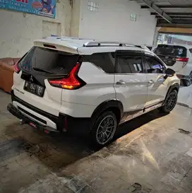XPANDER CROSS 2022 PREMIUM PACKAGE AUTOMATIC