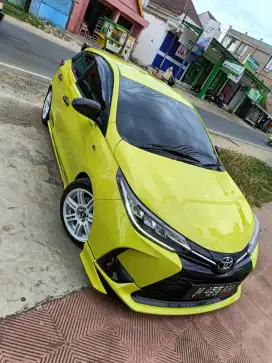 YARIS S GR 2021