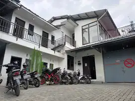 Gudang dan Kantor di Daraulin Margaasih dekat Tol