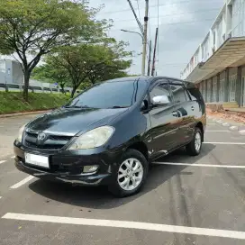 Kijang Innova 2.0 V 2007