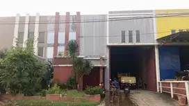Pergudangan Bizhub di Jalan Raya Serpong Akses Kontainer 40 Feet