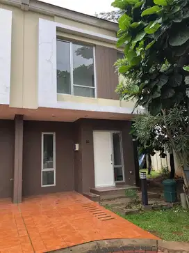 Dijual Rumah Hook Pojok Cluster Malibu Corral Gading Serpong