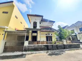 Rumah Perumahan Mewah Jl. Solo Dekat Babarsari, Seturan, UPN