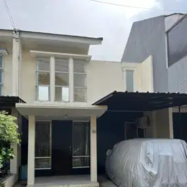 Rumah di Cluster Perum Serpong Lengkong Karya Serpong Utara