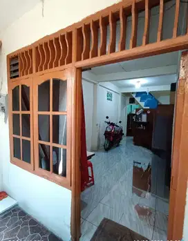 HUNIAN 2 LANTAI , KARTINI , JAKARTA PUSAT