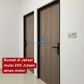 Rumah 2 Lantai Jaksel – Cocok Buat Pasangan Baru, 290 Juta All In!