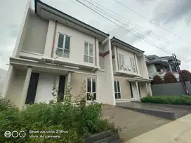 Rumah Minimalis Modern 2 Lantai Lokasi Tengah Kota Purwokerto