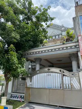 Dijual Rumah Mewah 2 Lantai Siap Huni Lokasi Strategis