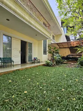 Dijual Rumah di Panglima Polim Kebayoran Baru Jakarta Selatan