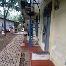 Dijual cepat tanah bonus kontrakan 7 pintu